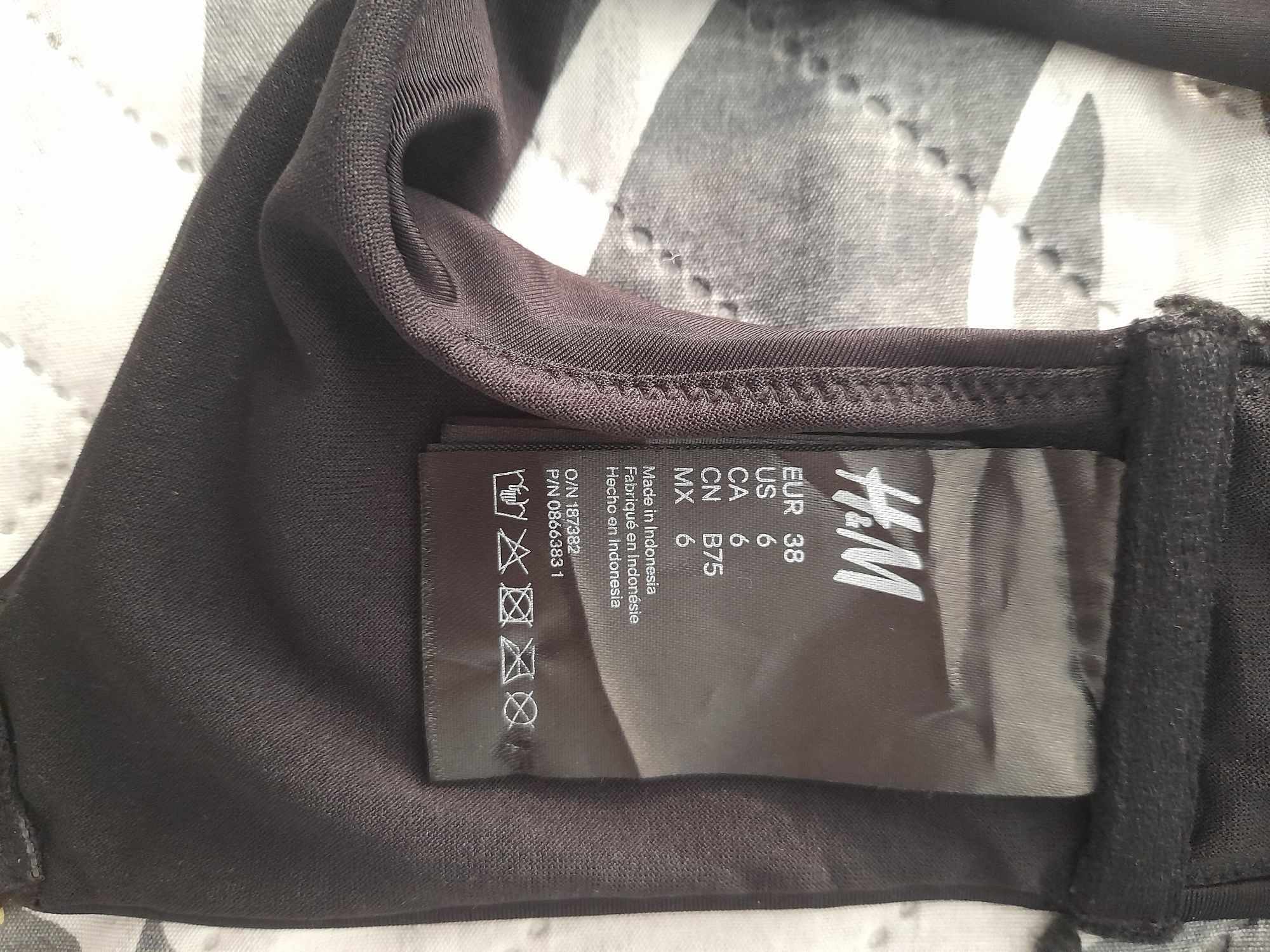 Цял бански- CALVIN KLEIN , Бански H&M