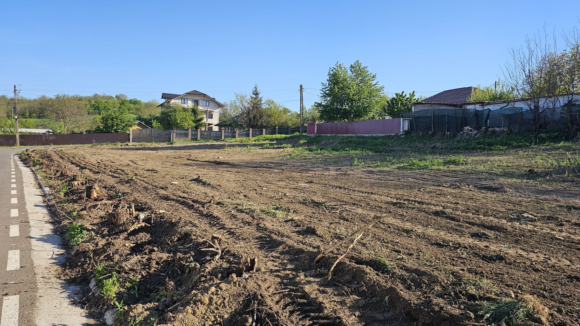 Vând teren intravilan în municipiul Vaslui, suburbia Brodoc