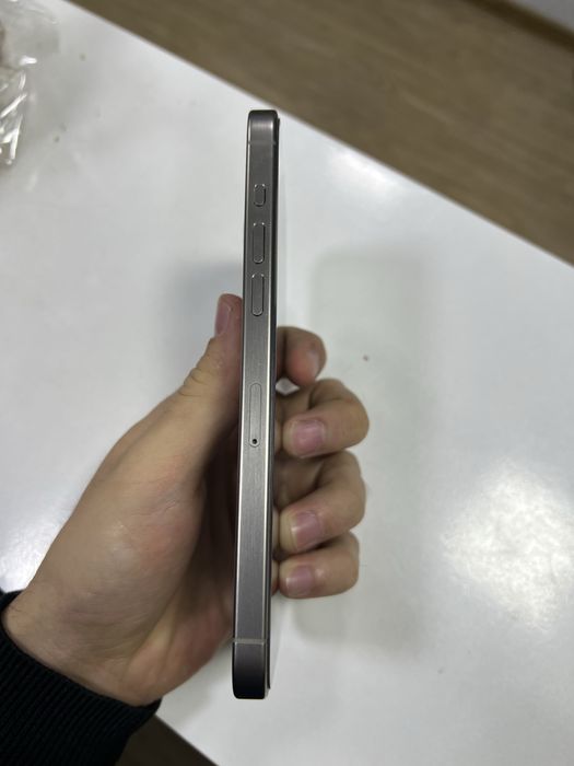 Iphone 15 pro max 256 gb natural