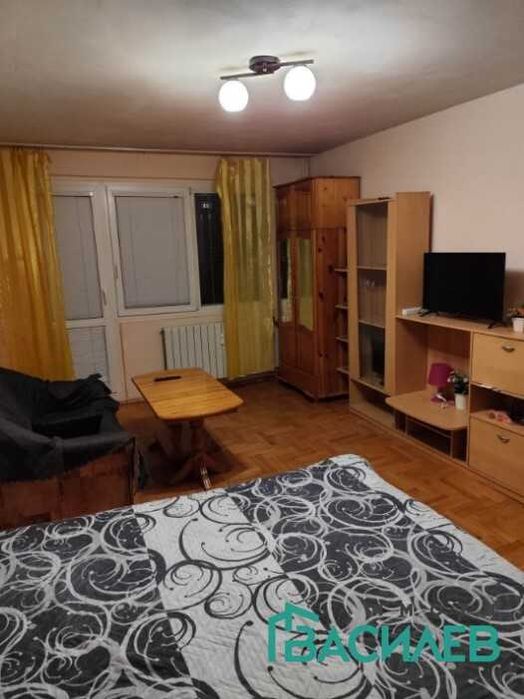 Дава се под наем Двустаен апартамент в София, Център - 50 кв.м за 400 € - Снимка #1