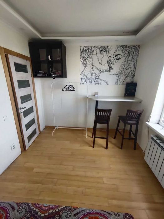 Дава се под наем Двустаен апартамент в София, Център - 56 кв.м за 433.5 € - Снимка #3