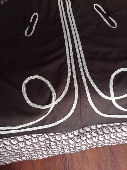 Ямурлук черен и кафяв