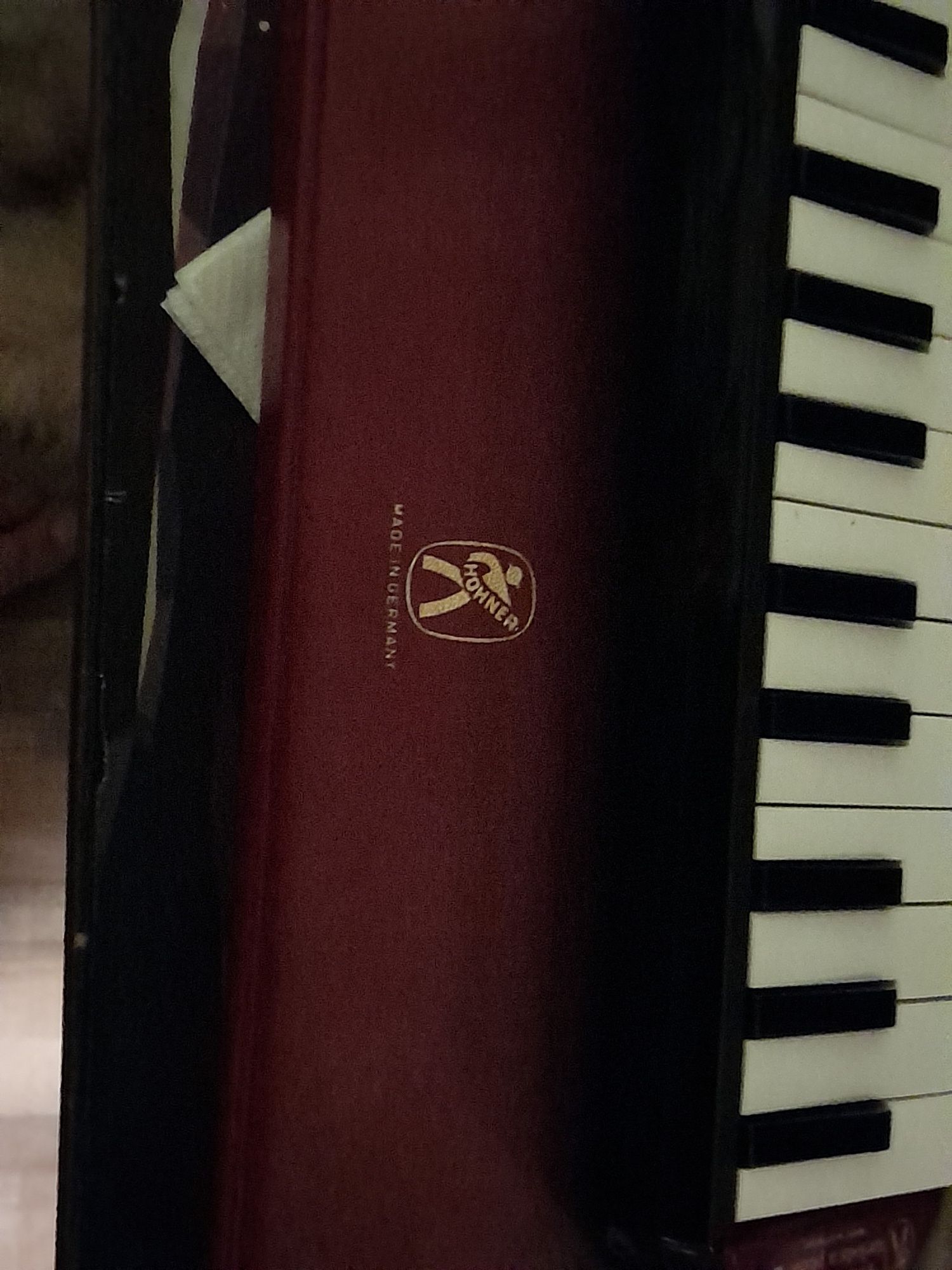 PIANO 27 de Vanzare