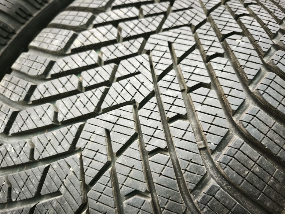275/40/21" 4бр Pirelli scorpion winter 2,dot4022,8mm