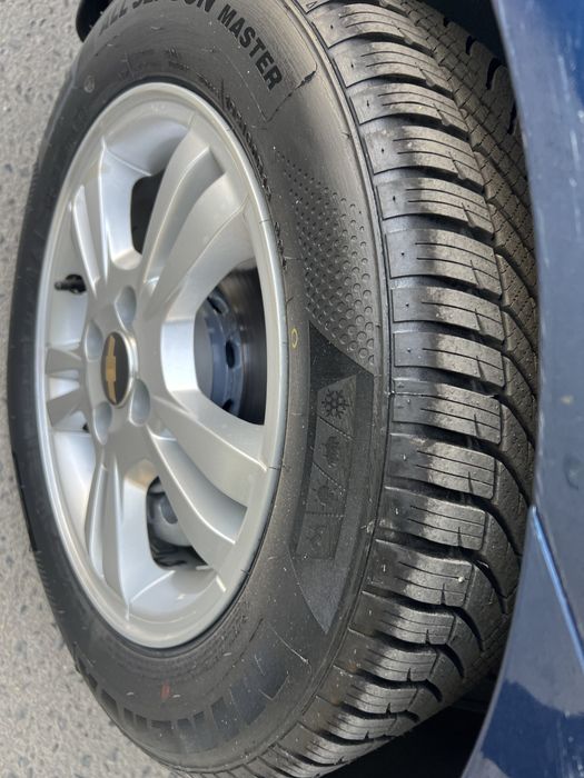 Nexia3 avtomat xolati yangi. 1000$ bilan avtokredit boladi !!!