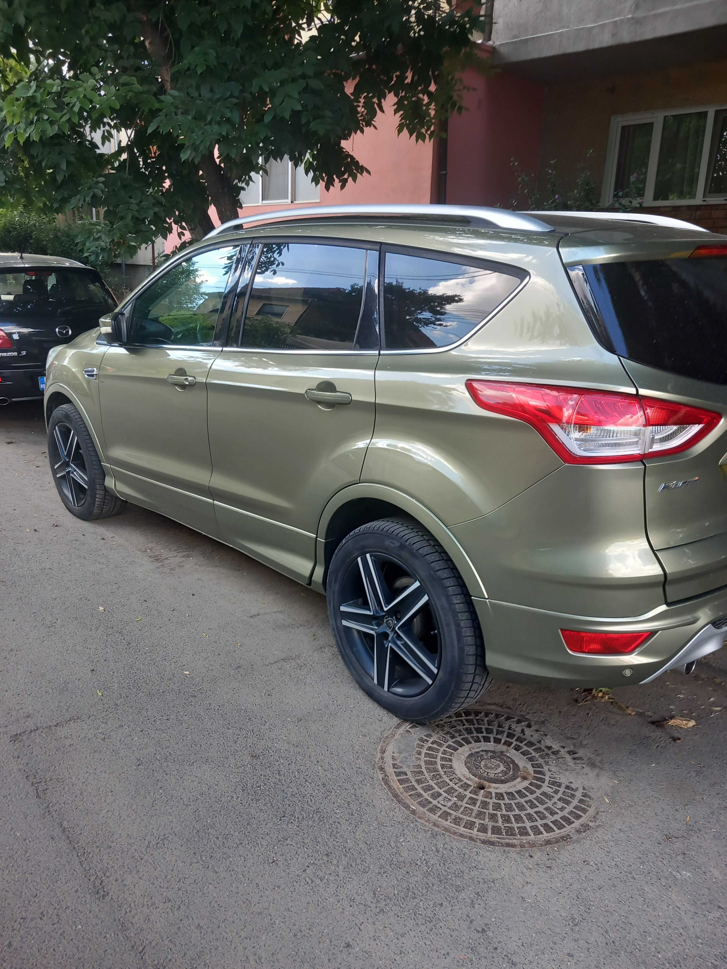 Vand Ford kuga Titanium