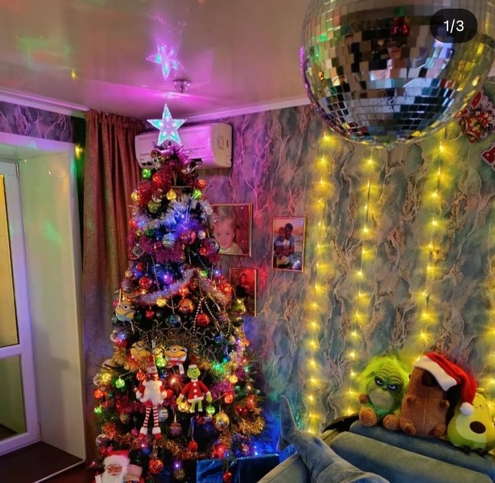 Продам ёлку искусственная 2,4 метра