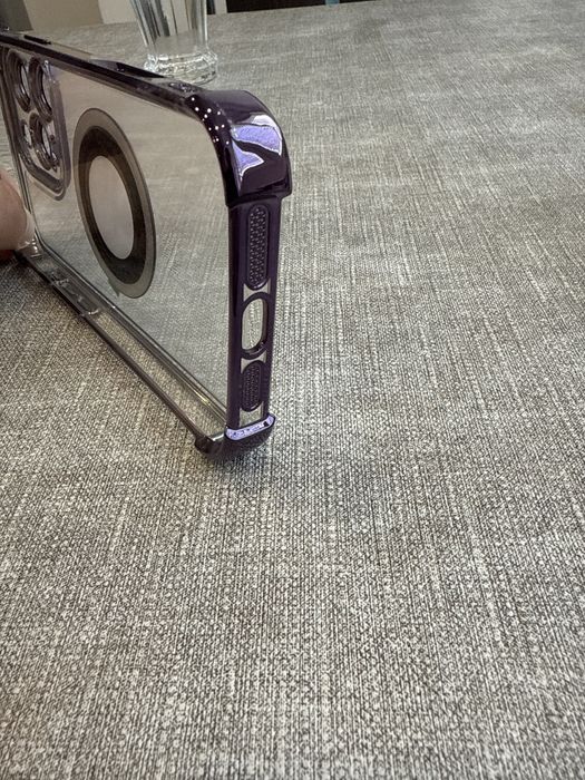 Калъф за iphone 16 Pro max 15 лв