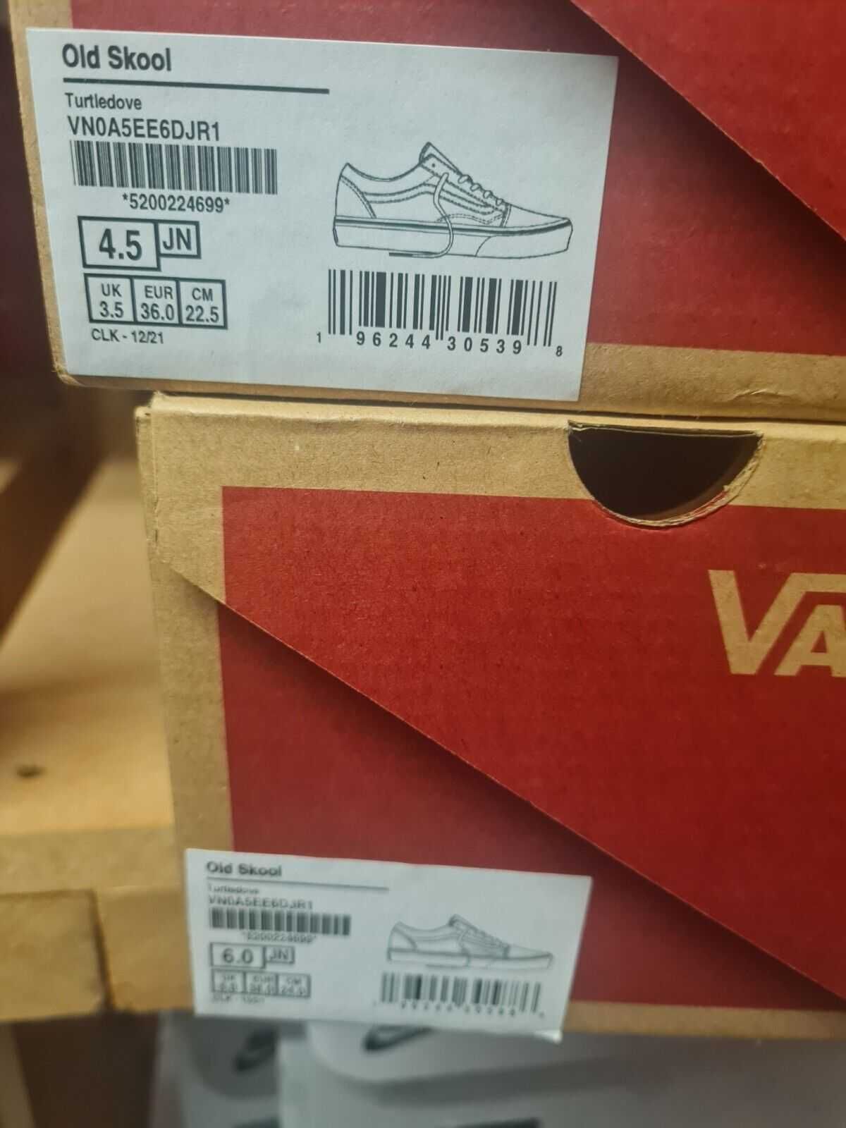 Нови бежови кецове VANS, 38 номер