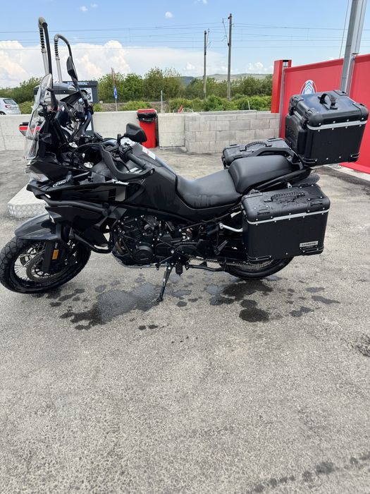 CF Moto 800 MT Explore 2024