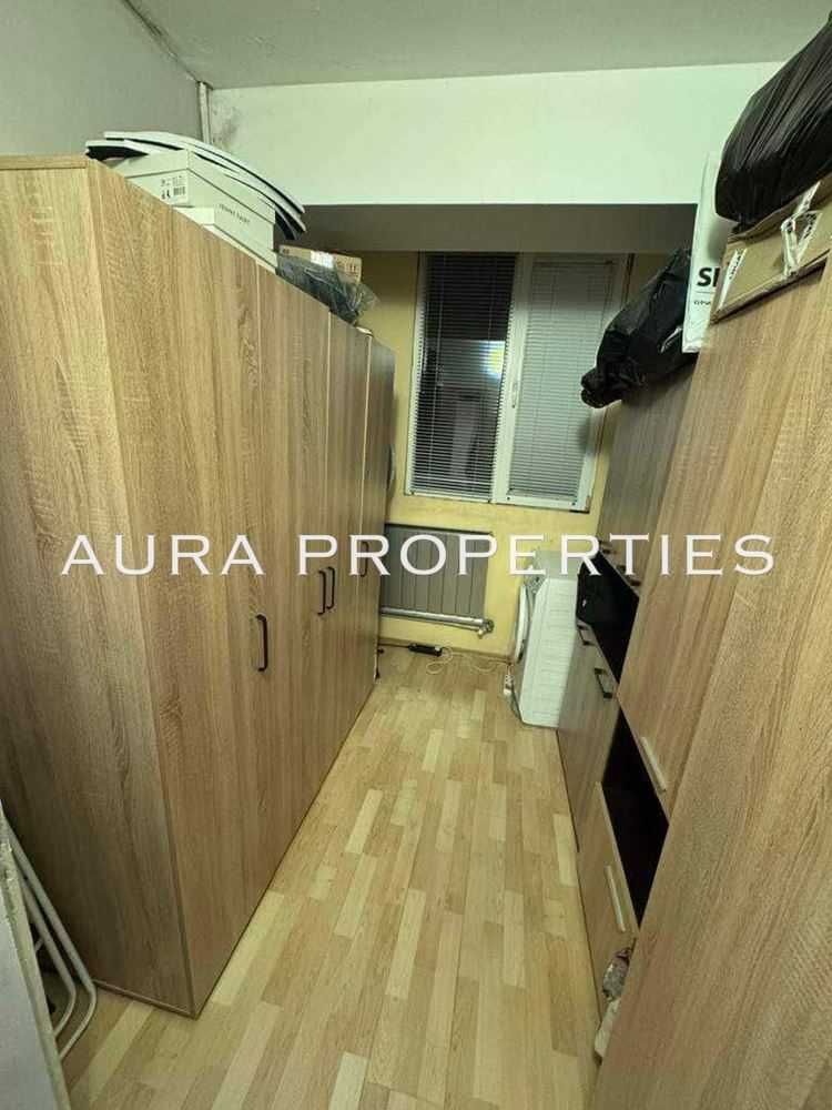 Продава се Двустаен апартамент в Разград, Център - 52 кв.м за 1275 €/кв.м - Снимка #7