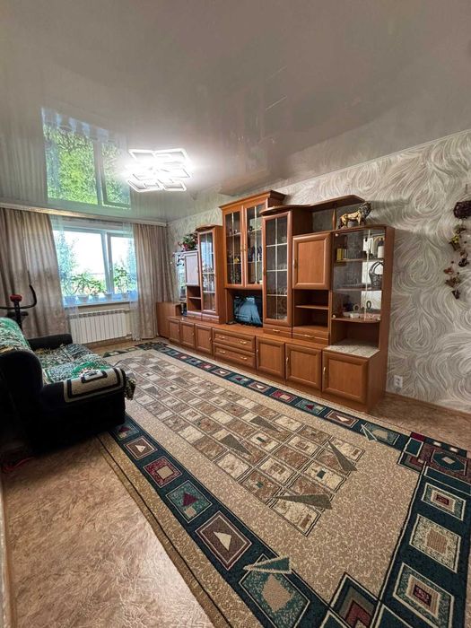 Продам 3х комнатную квартиру в районе 8й школы!