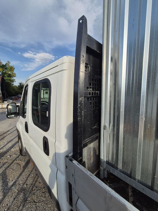 Товарен бус Peugeot boxer 2.2 HDI