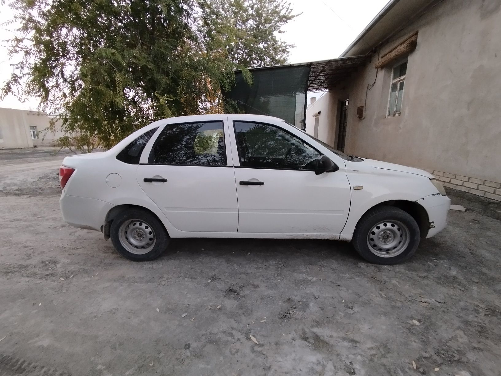 Lada Granta Sedan