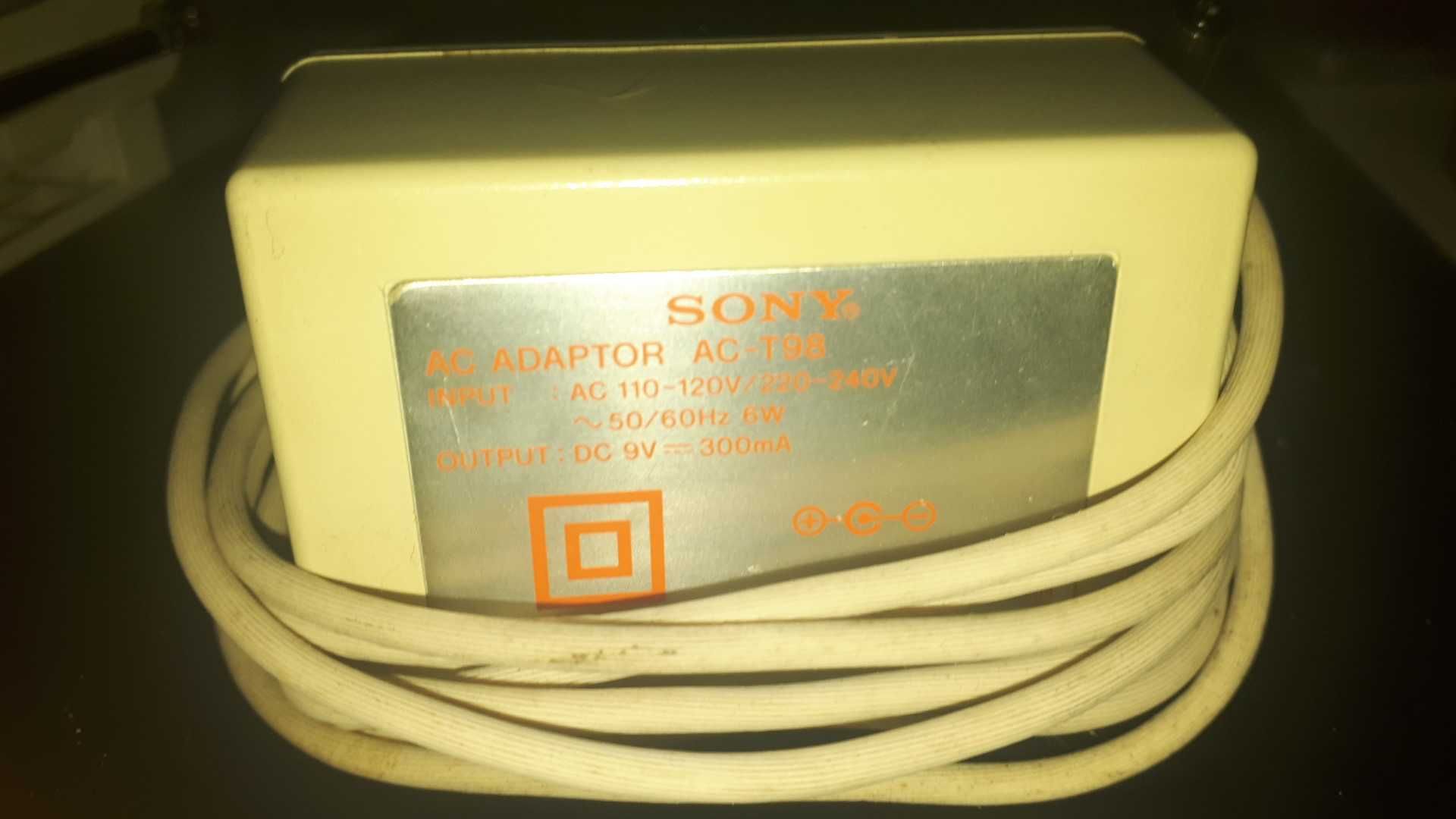 Стар телефон на Sony SPP-320