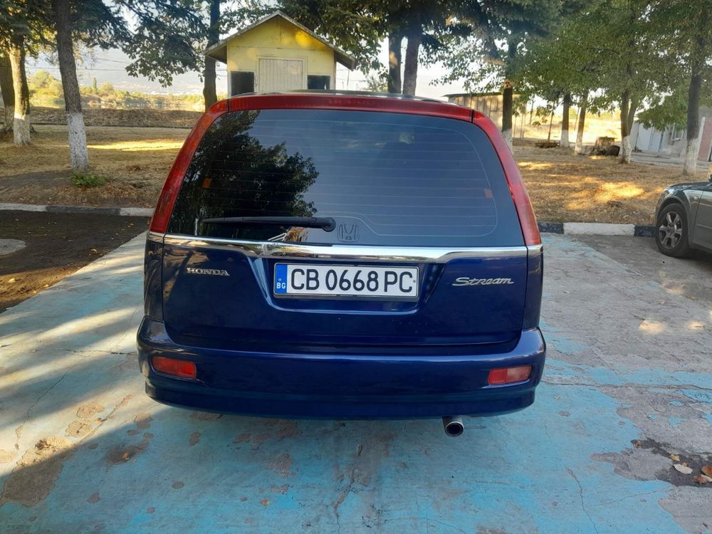 Honda Stream 1.7i 125к.с. *7 МЕСТА*