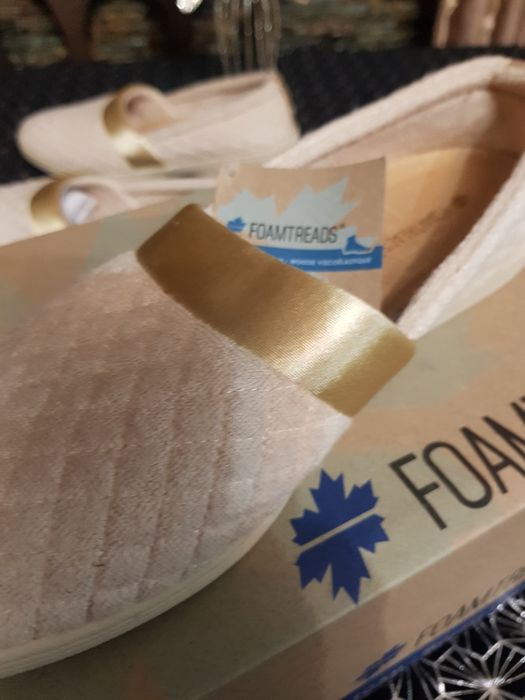 Skechers foam dama . Pantofi de condus