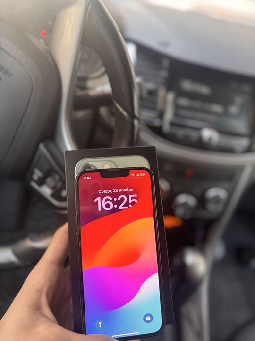 iPhone 13 pro , Green