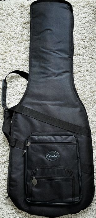 Автентичен калъф Fender Deluxe Gig Bag за ел.китара Fender