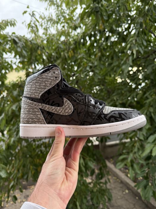 Jordan 1 Rebellionaire, marimea 41, 42, 43, 44, 45, citeste descrierea
