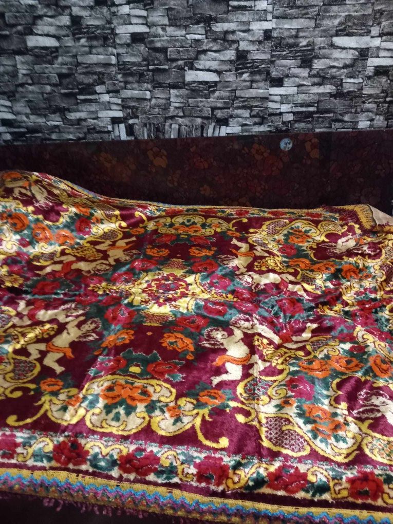 Set carpeta pat față de masă și perne