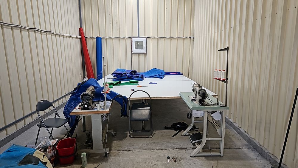 Reparatii  tobogane gonflabile și elemente diferite de la locurile de