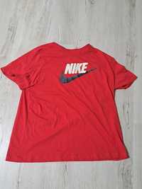 Vând tricou nike nou