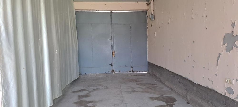 Xovli sotiladi 80000