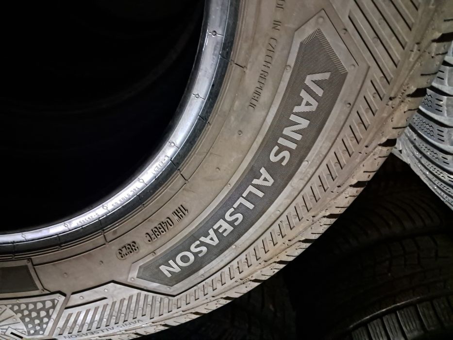 Anvelope second iarna 235 65 R16C Barum