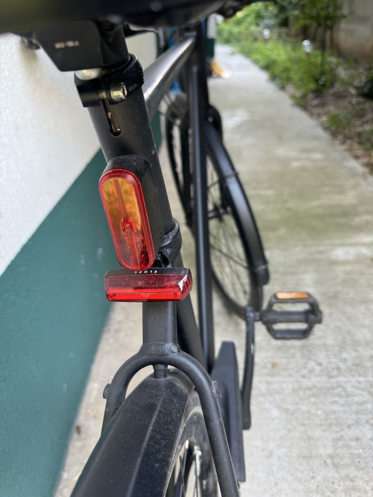 Bicicleta ultra usoara, rapida pt oras