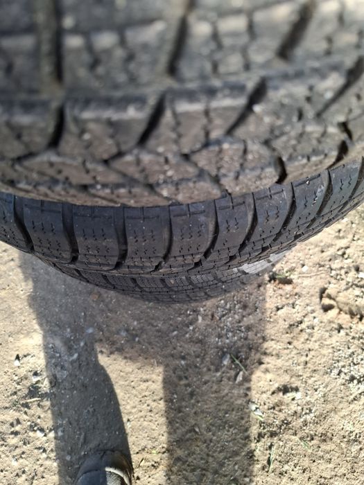 Anvelope iarnă 185/65R14