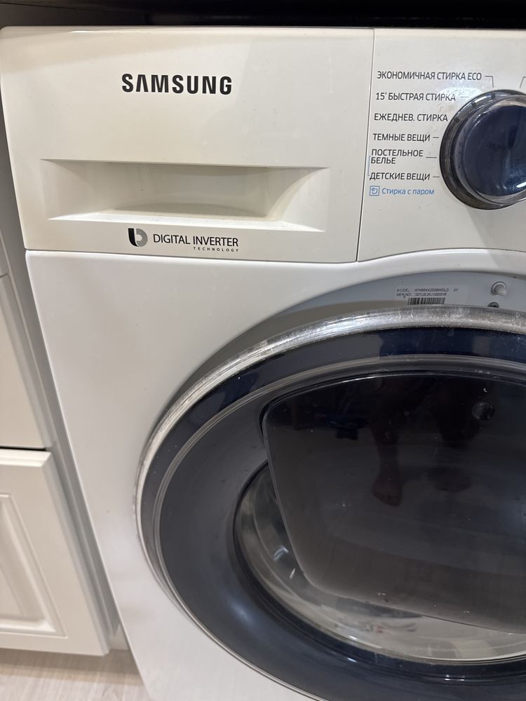 Продаю стиральную машину