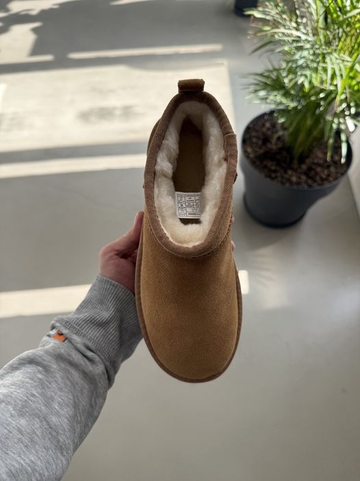 Дамски апрески UGG Размер:36,37,38,39,40