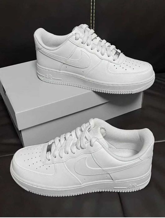 *NEW* Nike Air Force 1 Low Triple White - livrare cu verificare
