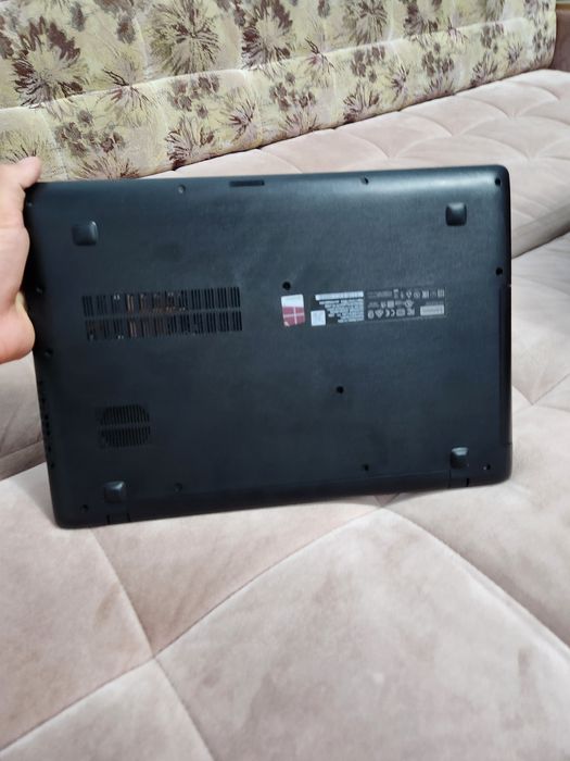 Lenovo noutbuk bujetniy