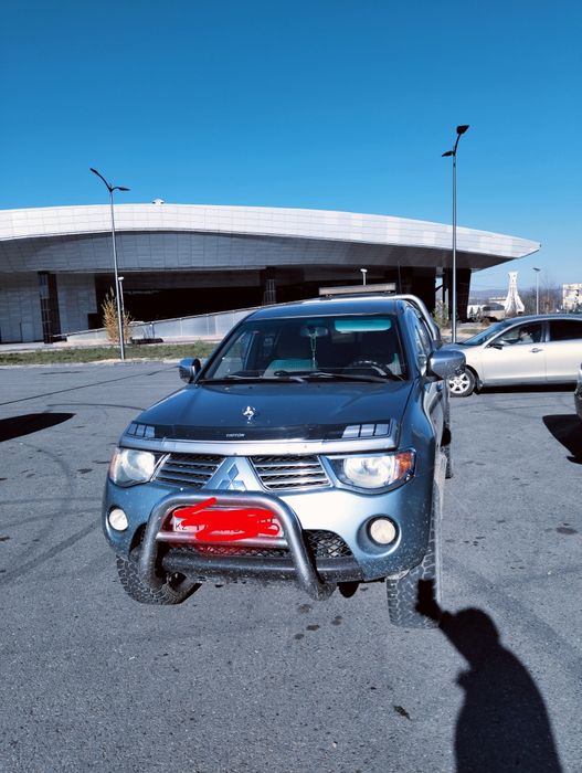Митсубиси Л 200 ДИЗЕЛЬ
