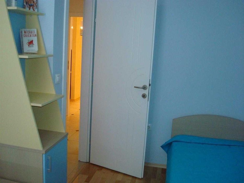 Дава се под наем Двустаен апартамент в Бургас, Братя Миладинови - 57 кв.м за 183.6 € - Снимка #1