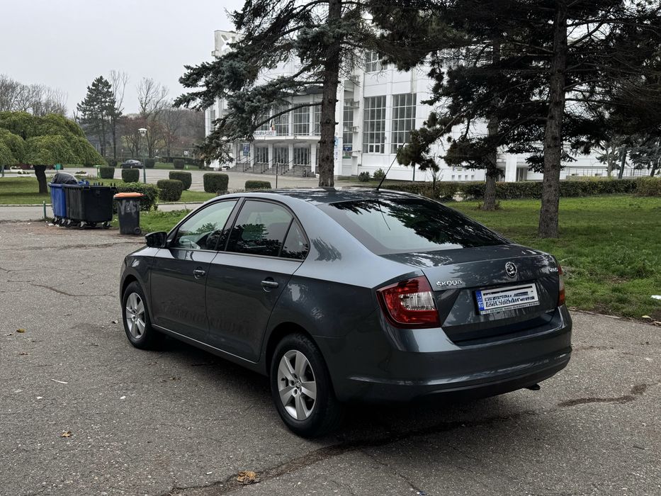 Vand Skoda Rapid 2018-8300€-120000km