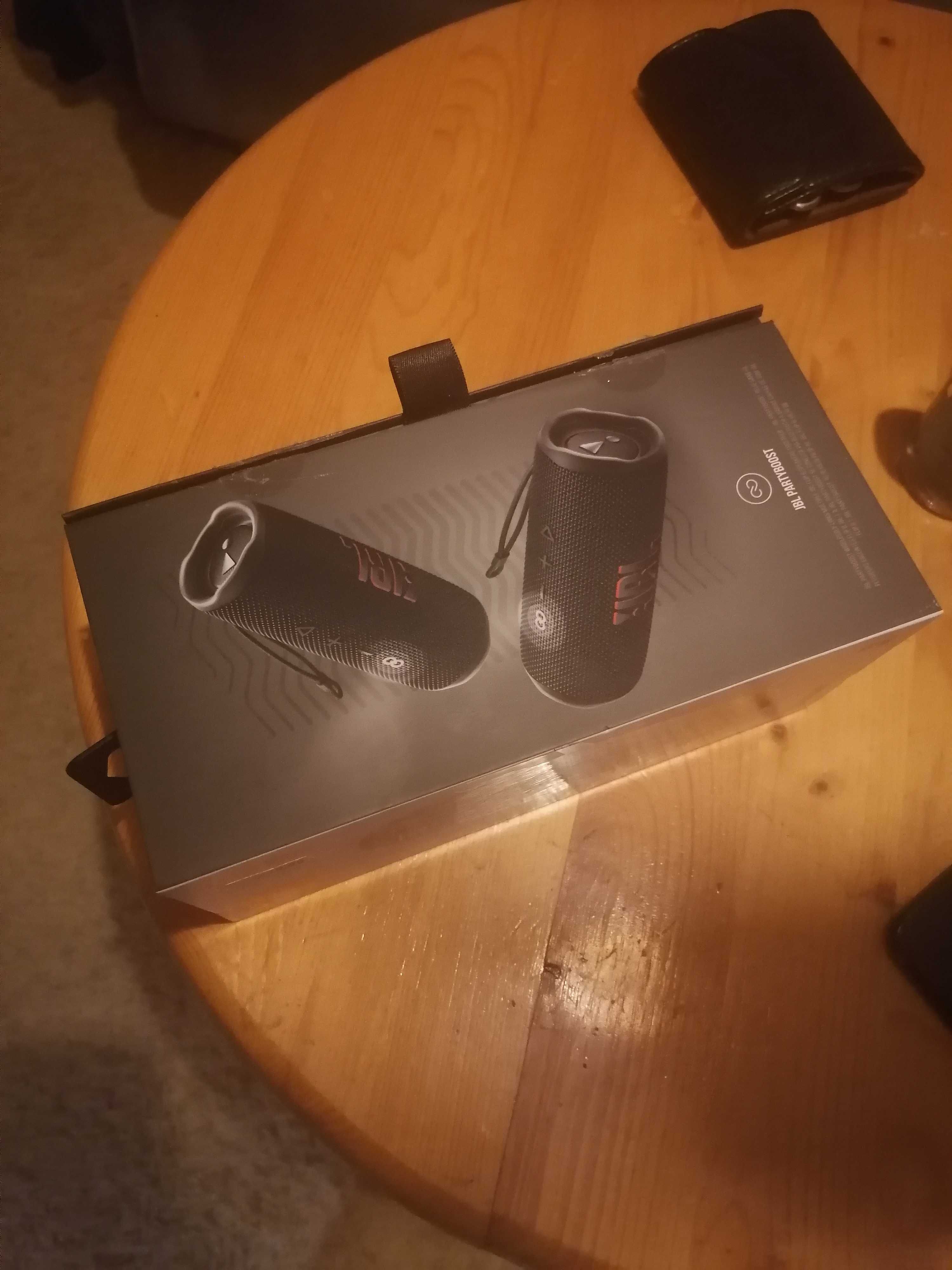 Продавам чисто нова  JBL 6