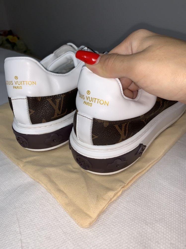 Sneakers louis vuitton Time out