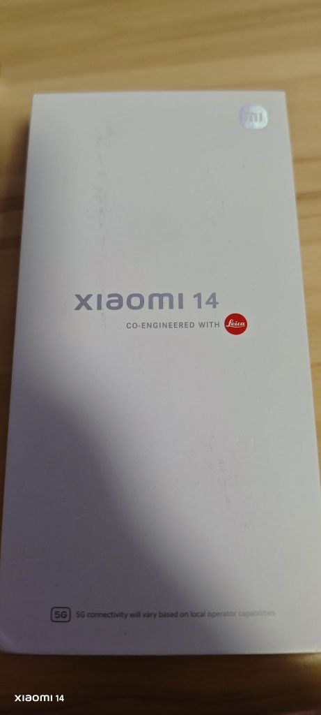 Xsiaomi 14 white в гаранция 12gb на 512 gb