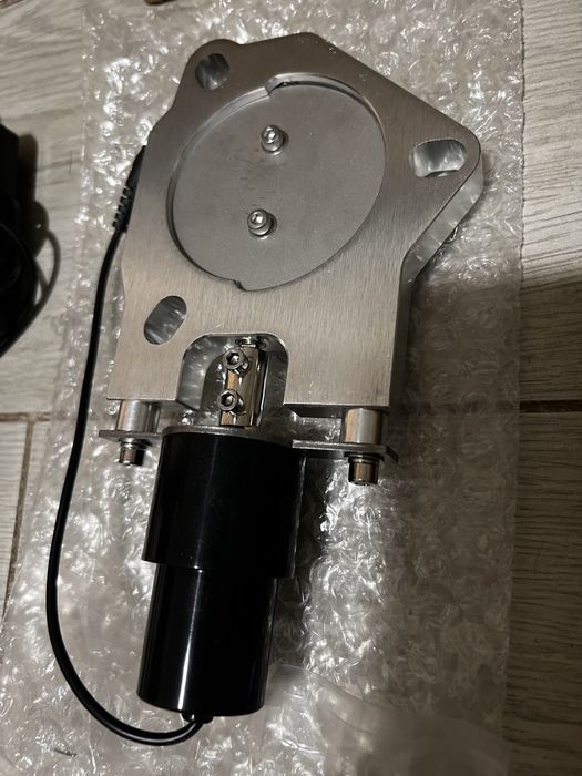 Evacuare CUT-OUT cu clapetă din inox