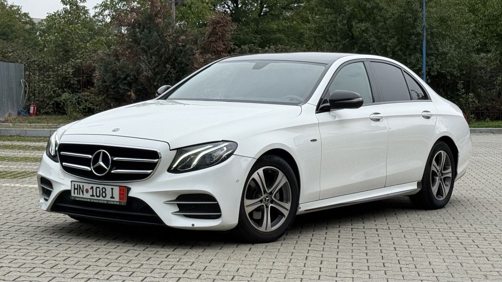 Mercedes E220d E Class 2.0 194 CP AMG •Burmeister ILS 9G Tronic