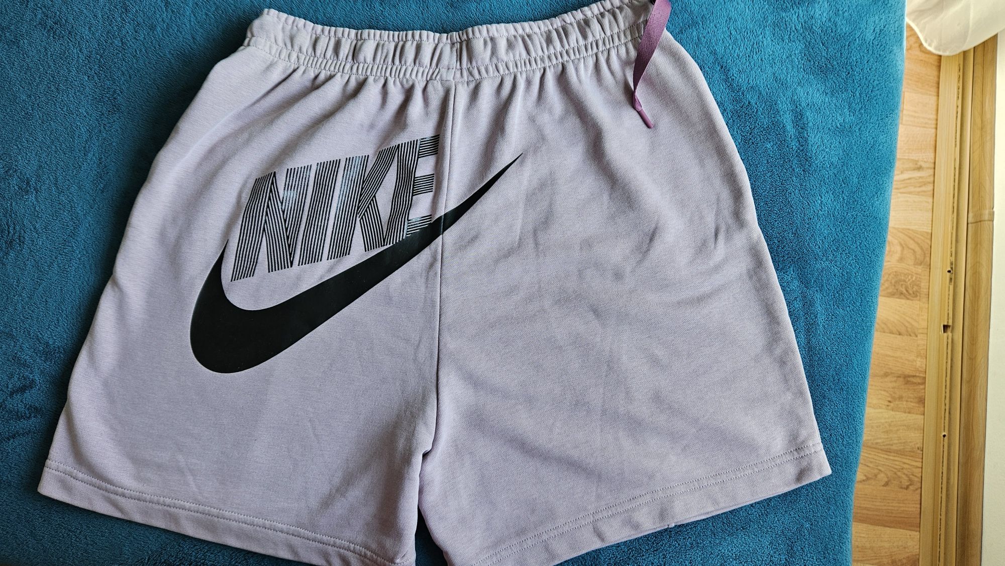 Спортни панталони Nike-нови