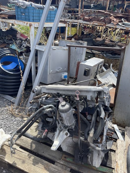 Двигатели/части за Перкинс, Бмв, Маз, Шкода