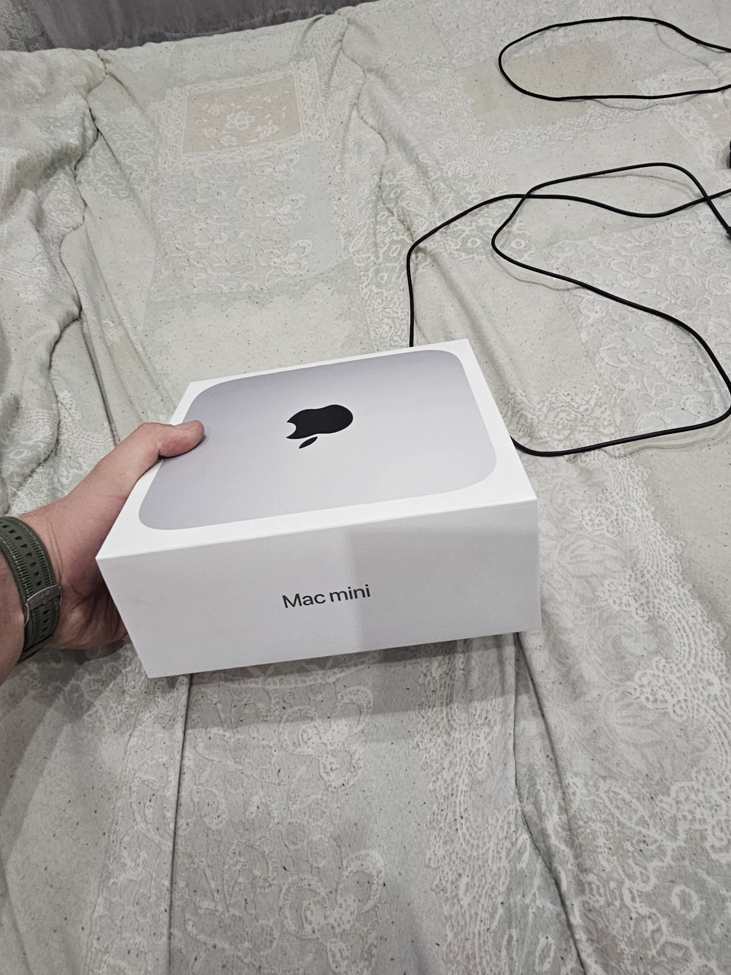 Mac mini m2 8gb 256gb