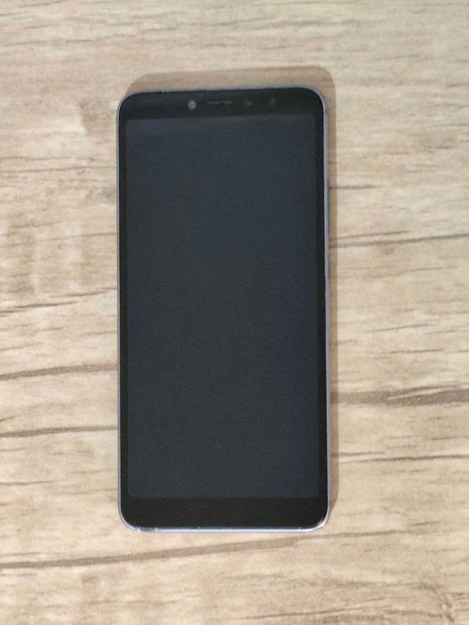 Xiaomi Redmi S2 telefoni sotiladi