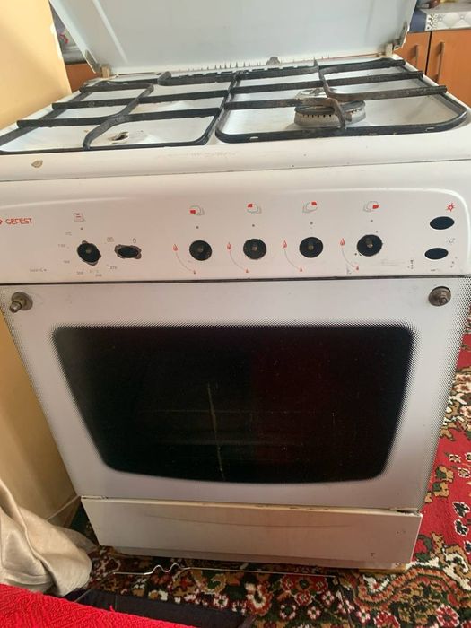 Gefest gaz pileta sotiladi zapchastga bervoriladi