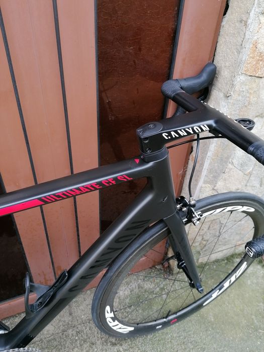 Шосеен CANYON Full Carbon 6,8 кг. Sram RED Etap 2*11