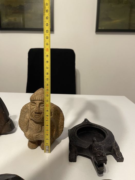 Figurine din piatra, masti ceramica